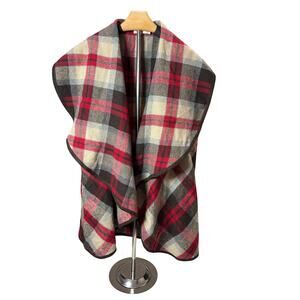 Altar'd State Plaid Fall Poncho vest Lg Fall, autumncore ,cabincore,holiday cozy